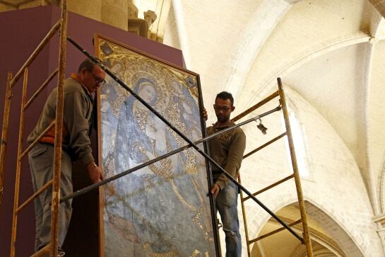 Operarios en la Catedral