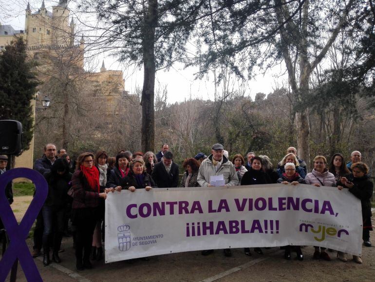 Concentración Violencia Género en el barrio San Marcos.