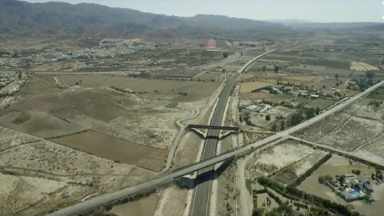 Uno de los tramos del Corredor Mediterráneo entre la provincia de Almería y la Región de Murcia.