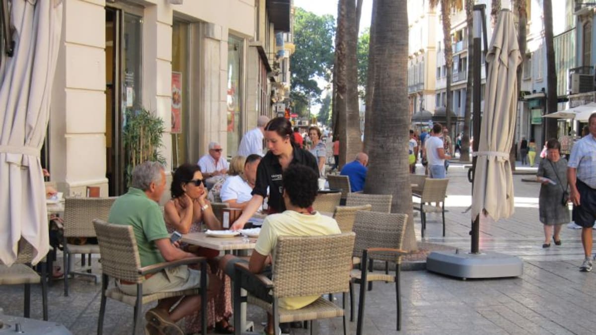 La hosteleria de Málaga se lanza a buscar personal para el inicio de temporada