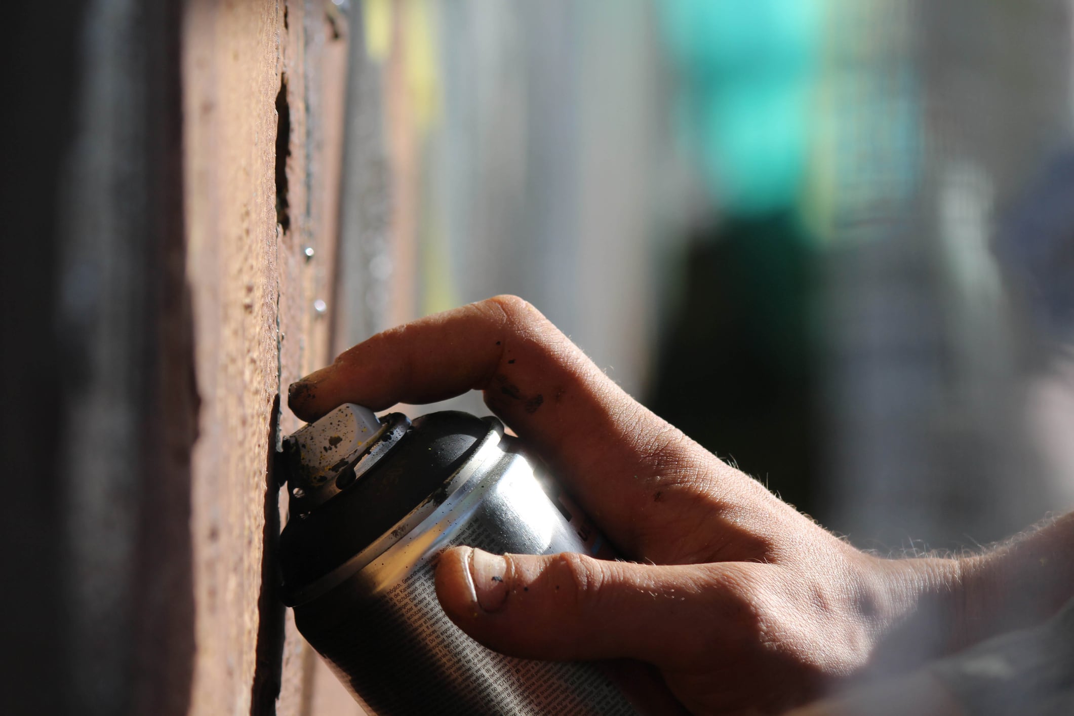 Spray sobre una pared