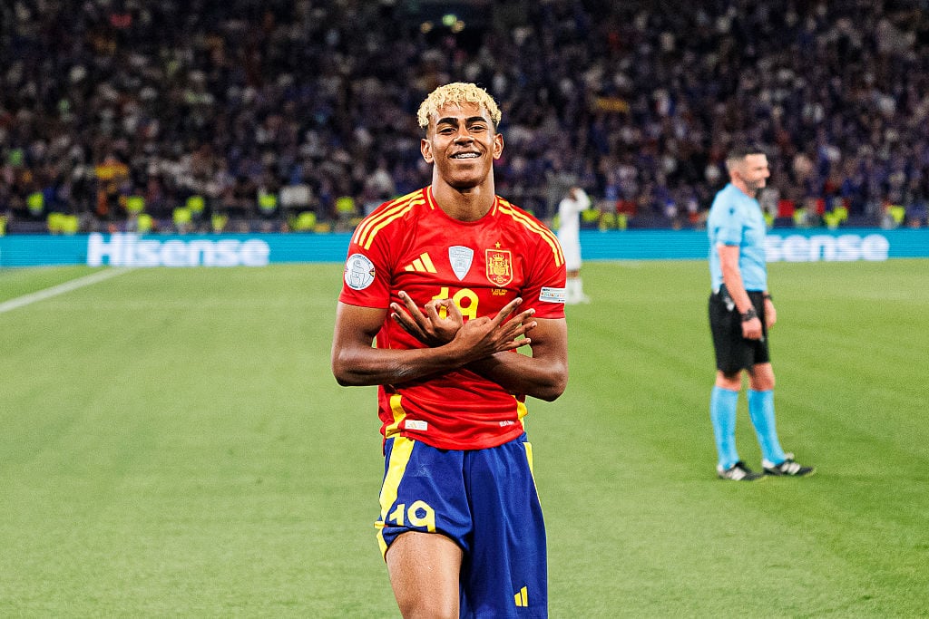 Lamine Yamal en el partido de semifinales de la Nations League entre España y Francia