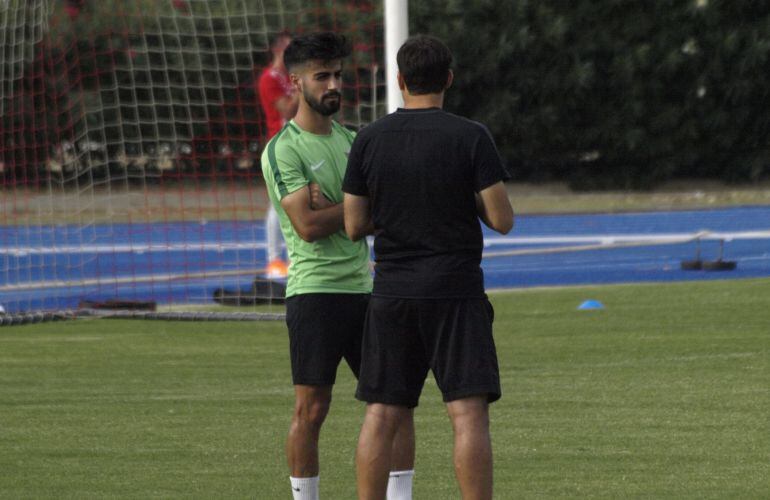 Charla de Fran Fernández con Chema Núñez.