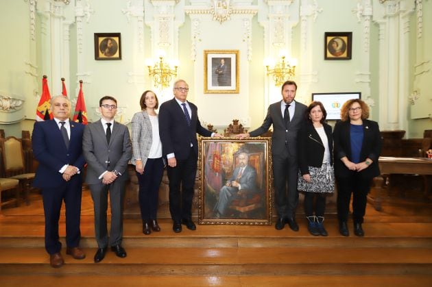 Jesús Presencio, Pedro Herrero, Pilar Vicente, José Antonio Martínez Bermejo, Óscar Puente, María Sánchez y Charo Chávez