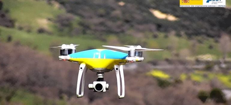 Un dron de la DGT vigilará las carreteras Canarias este verano