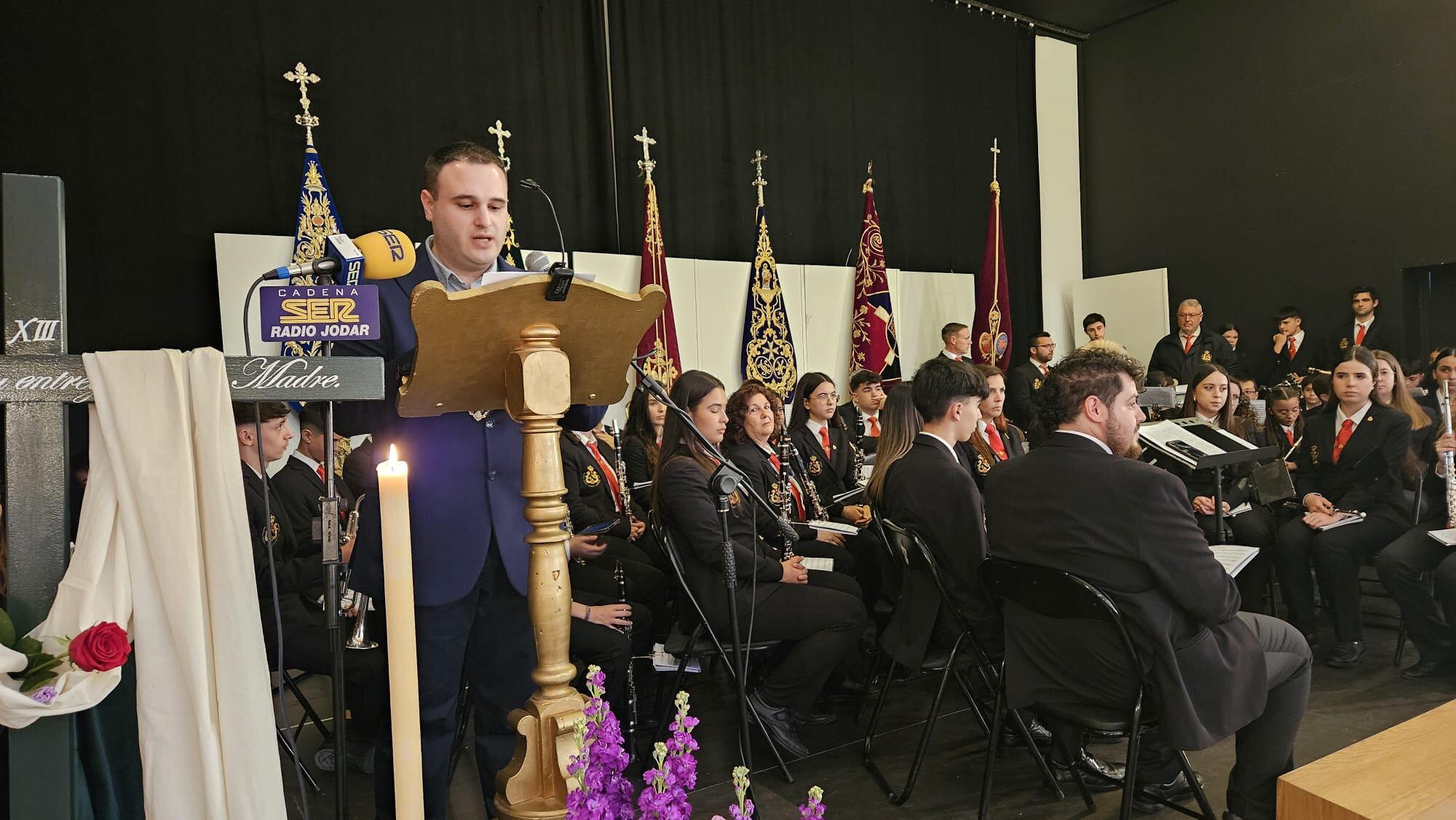 El coordinador del Grupo Parroquial de la Salud, Pedro Mengíbar Caberizo, abría el acto