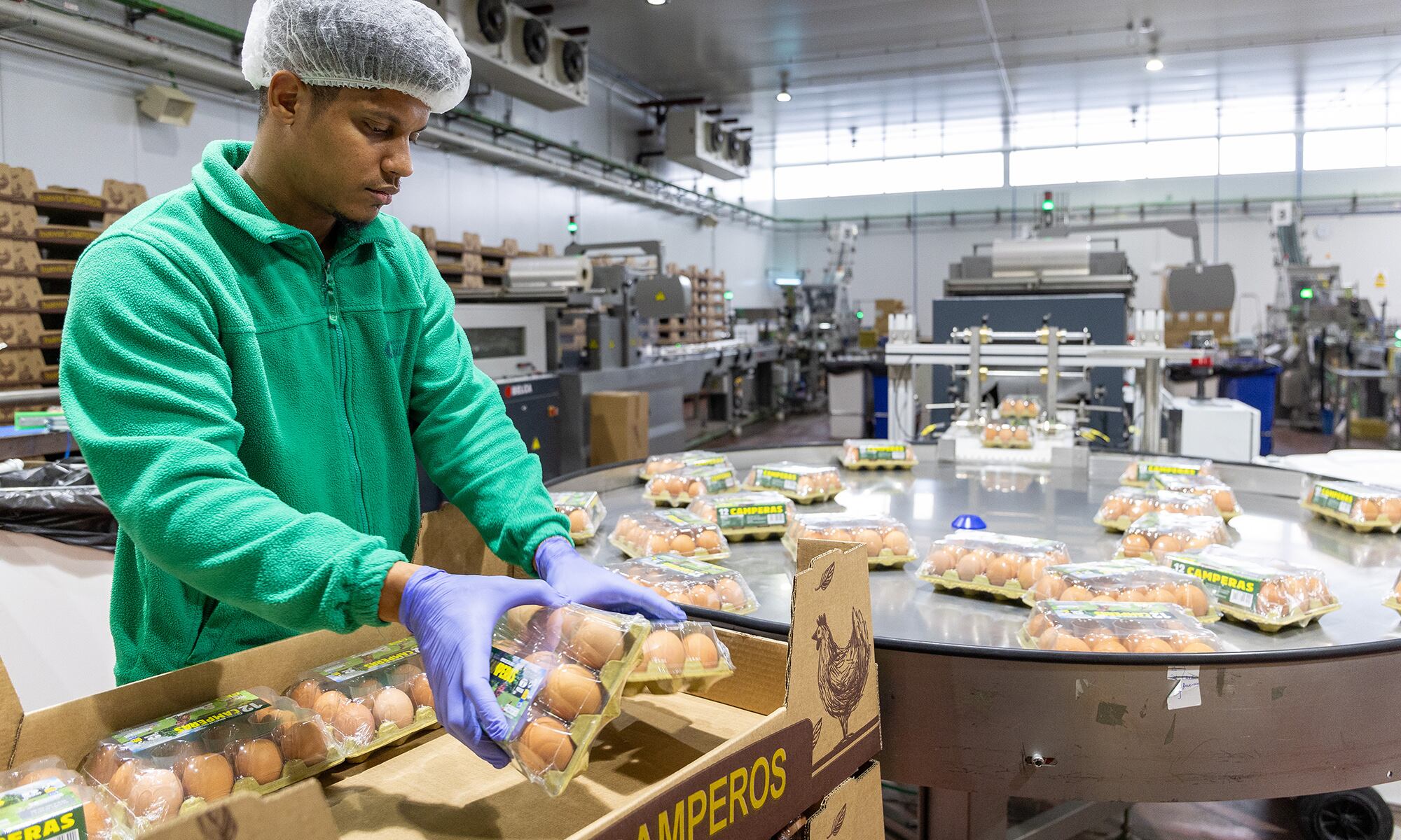 La inversión de la compañía valenciana en la mejora de su red de tiendas y la implantación de su sección Listo para Comer alcanzó los 20,7 millones de euros.