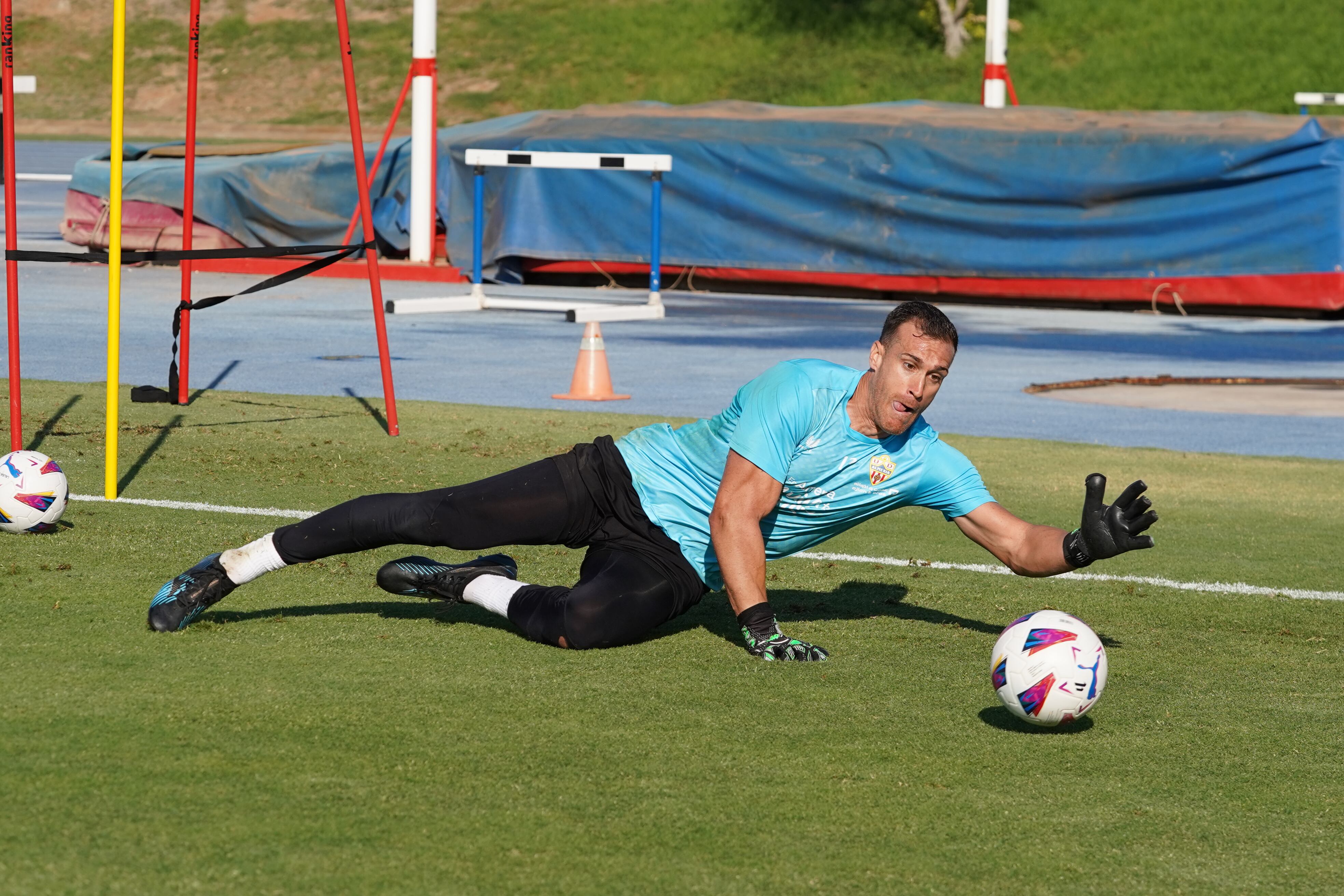 Fernando continúa trabajando para recuperar la titularidad.