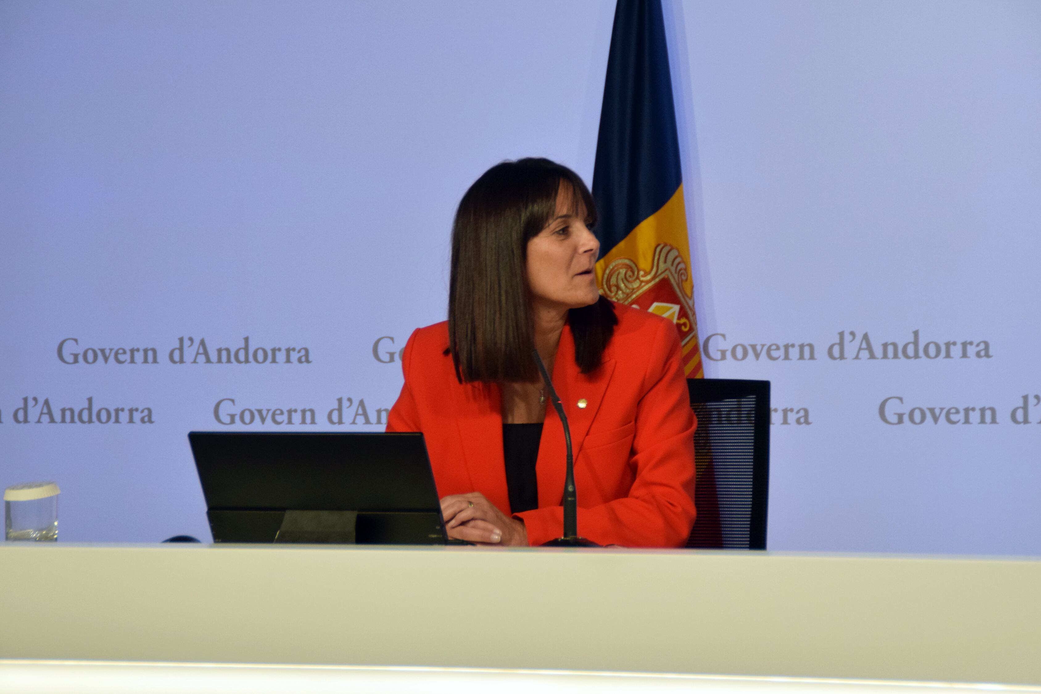 La ministra d'Esports, Mònica Bonell, ha presentat la quarta  campanya nacional de promoció de l'activitat física que arrenca aquest dijous i s'allarga fins al 19 d'octubre