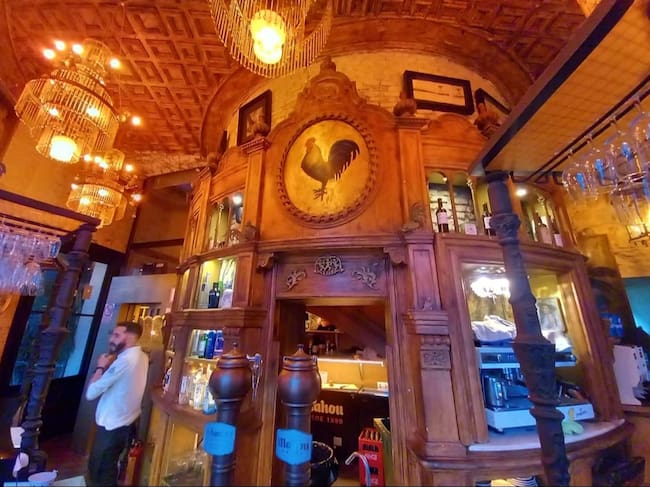 Barra de El Gallo Azul