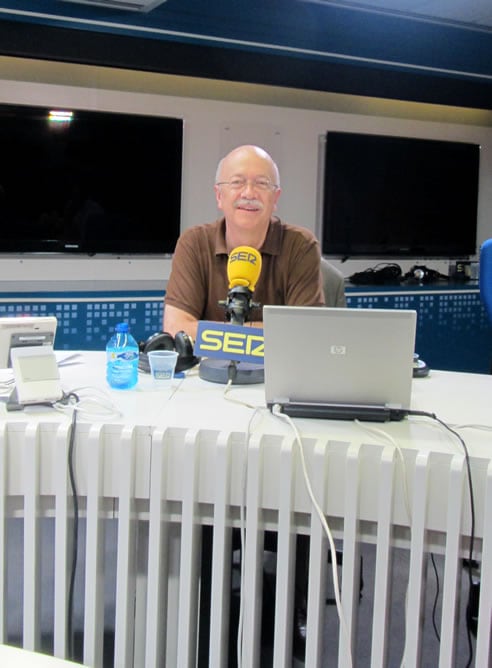 El coautor del libro '¿Qué nos ha pasado? El fallo de un país' explica en 'Hoy por Hoy' cómo manejó la crisis el Gobierno de Zapatero.- "Zapatero pensó que lo que se decía en el Parlamento llegaba a los ciudadanos y no es verdad", dice Andrés Ortega