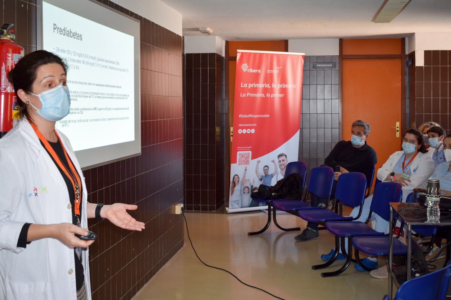 Reunión de atención primaria en el centro de salud de Xàbia.