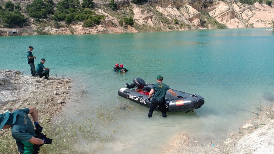 Labores de rescate en el pantano de Crevillent
