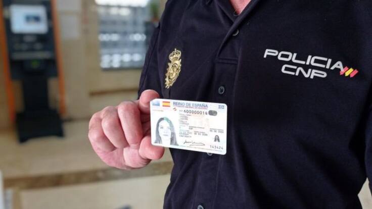 Entrevista Maika Morales, portavoz del CNP en Cantabria (17/06/21)