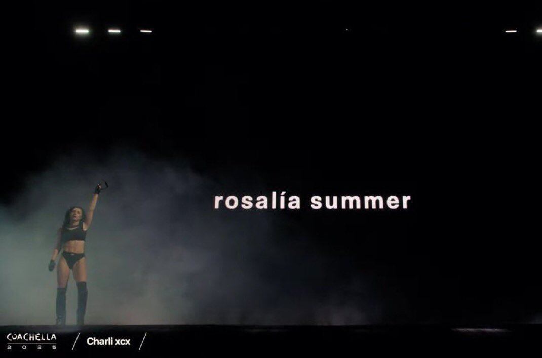 Captura de pantalla del show de Charli XCX en Coachella, este sábado.