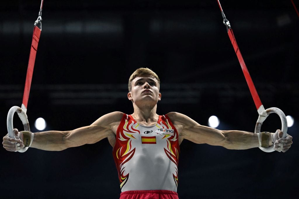 Joel Plata completa su ejercicio durante el Campeonato del Mundo de Gimnasia, el año pasado