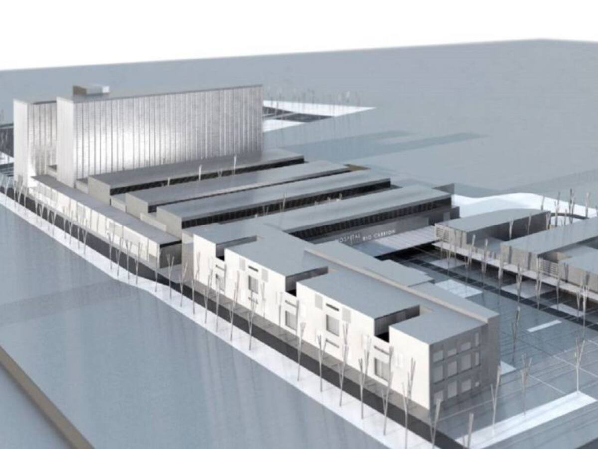 Francisco J. Montes: "Habrá que esperar al menos tres años para el nuevo Hospital de Palencia"