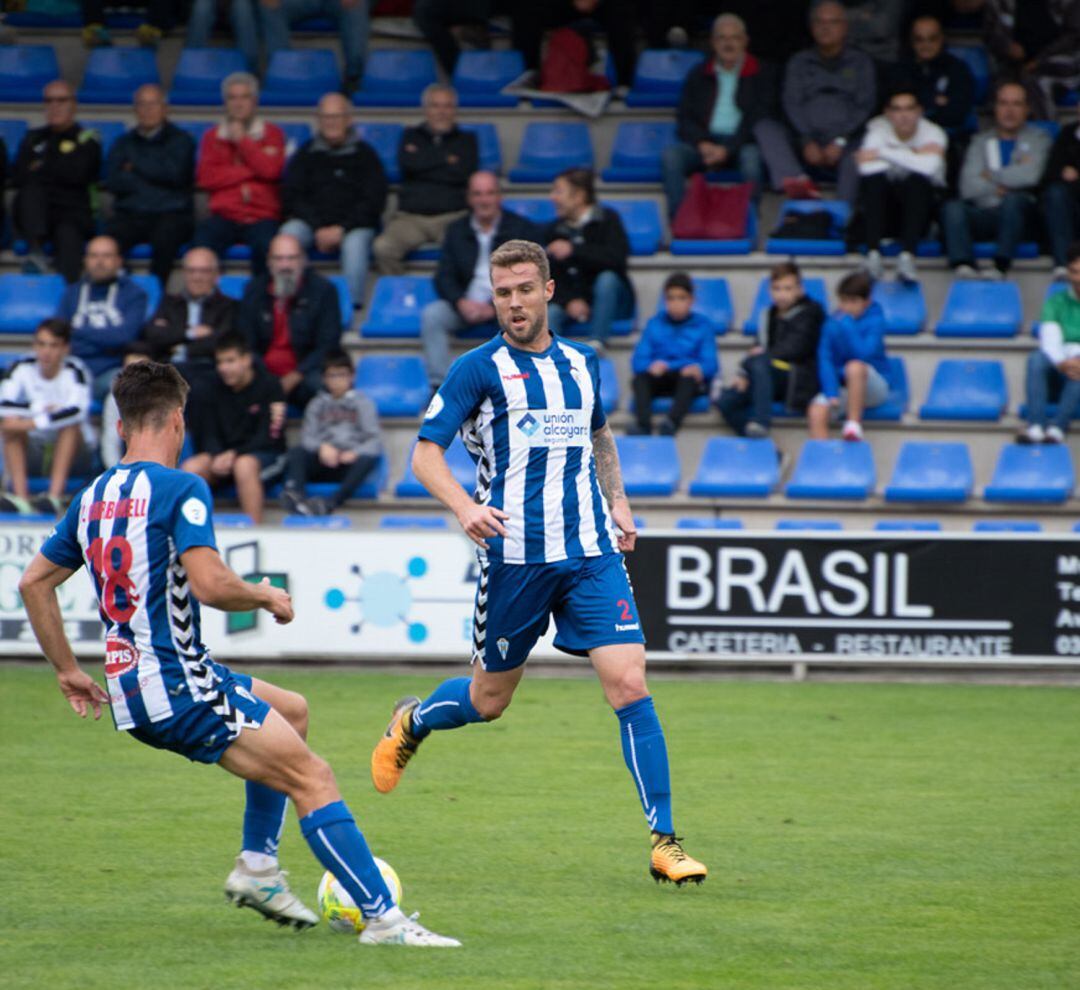 Raúl González ya está disponible tras cumplir sanción