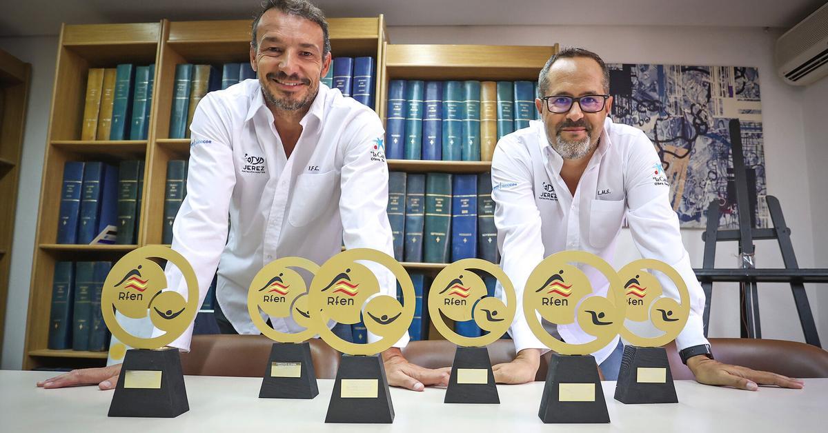 Iván Franco y Luismi Sánchez, técnicos del jerez Máster