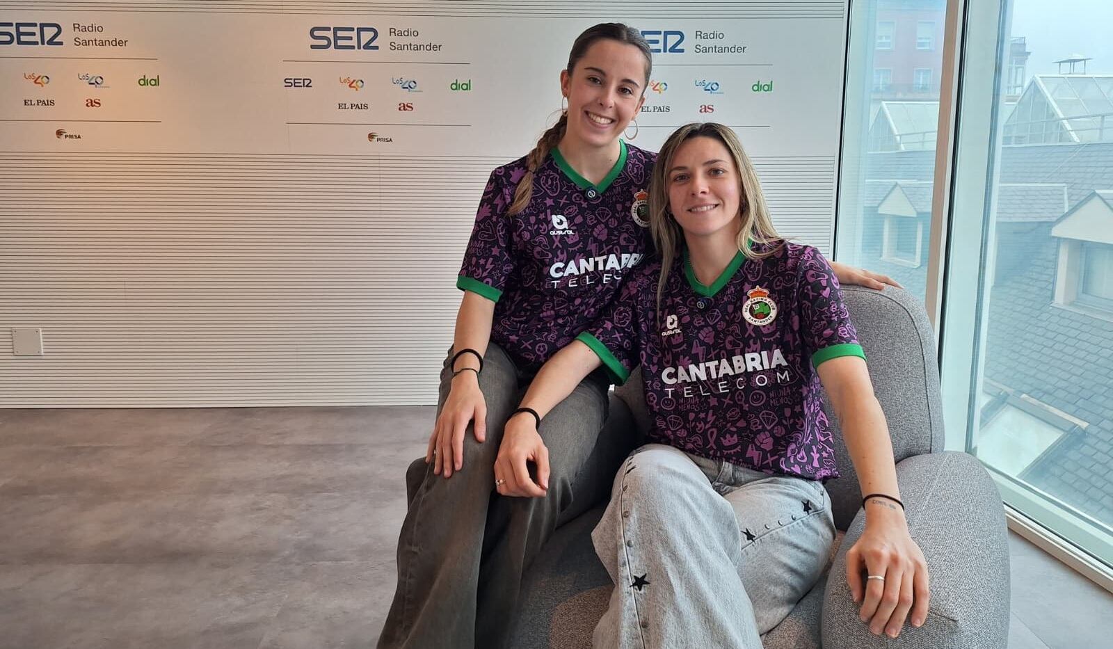 Nerea de Diego y Sandra Calvo, en la SER.