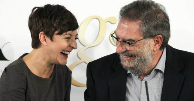 Eva Hache y el presidente de la Academia