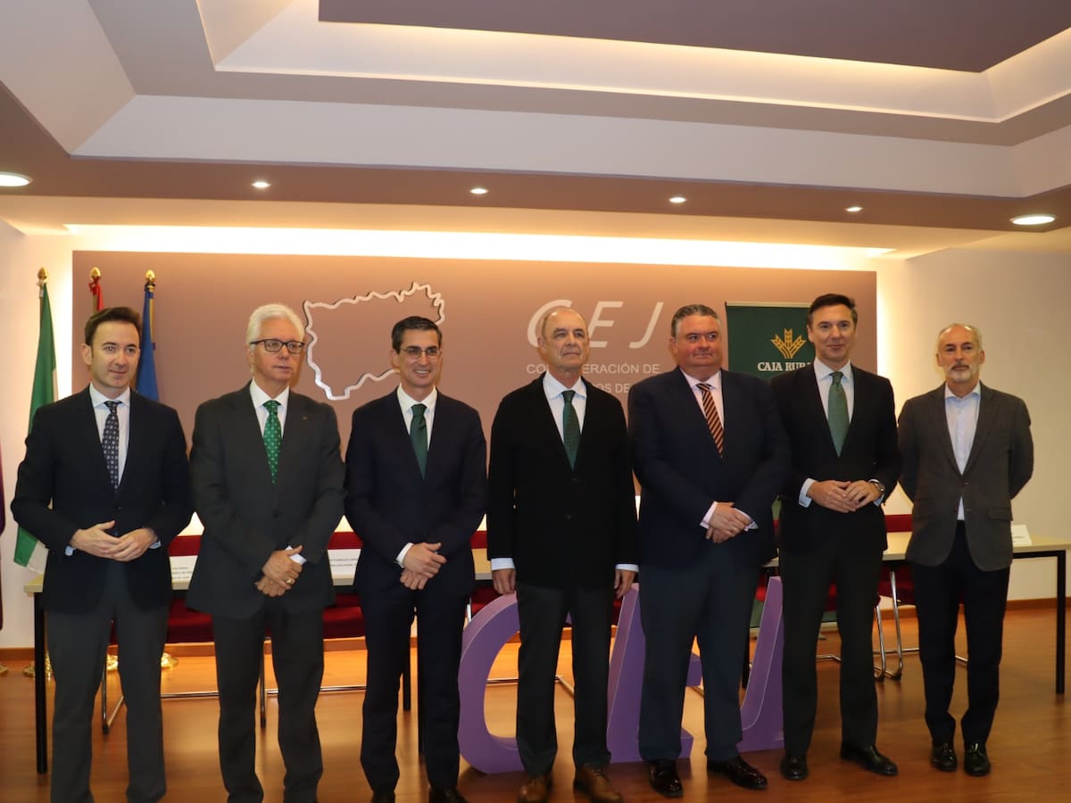 Caja rural de Jaén renueva su apoyo al tejido empresarial de la provincia con la firma de un nuevo convenio de colaboración con la CEJ