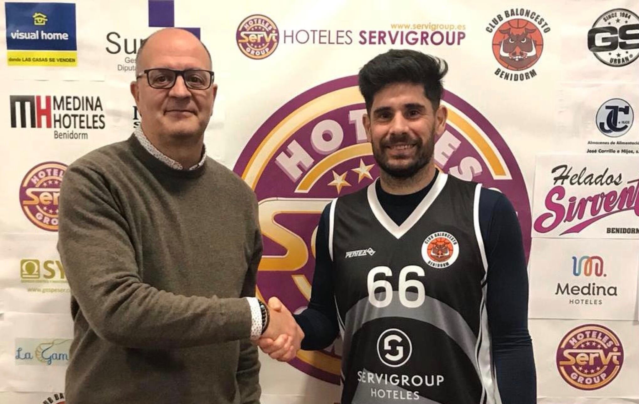 Camilo Cáceres ya es nuevo jugador del Servigroup de baloncesto