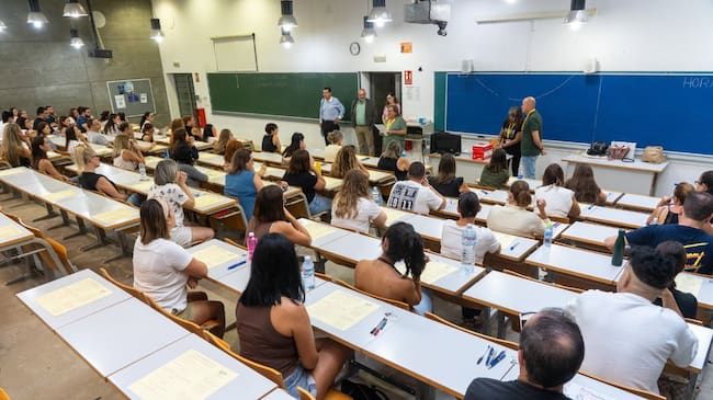 Oposición a auxiliar administrativo en Cartagena