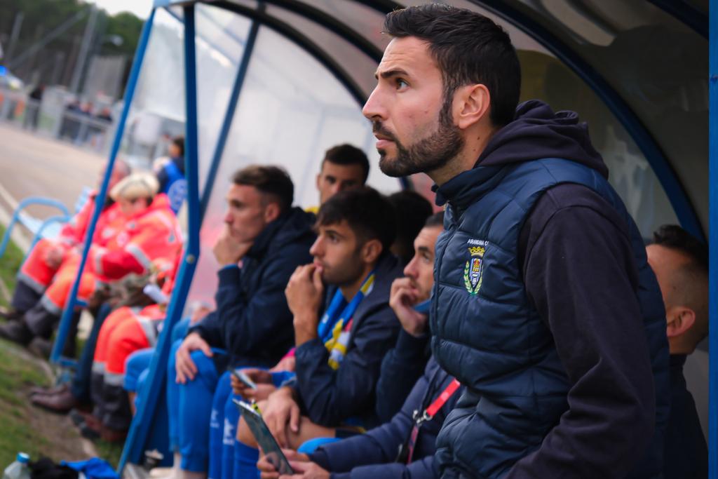 Álex Izquierdo, entrenador de la Arandina