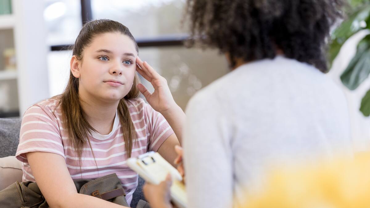 Cristina Mora, concejala de Bienestar Social de Fuenlabrada, explica en qué consiste el programa 'Te Renta' para ayudar a adolescentes en su paso de Primaria a Secundaria.