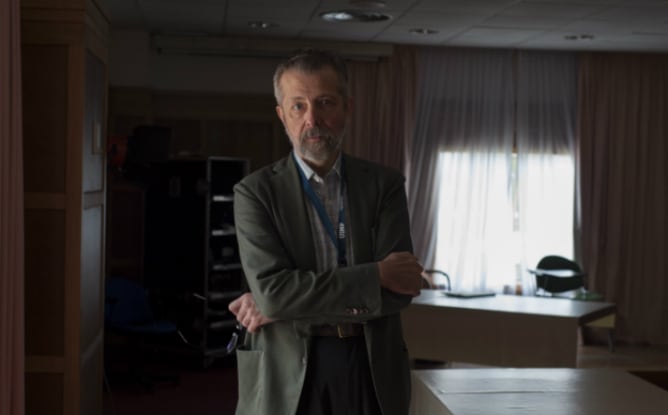 El pintor Hernán Cortés en las conferencias de la Universidad Menéndez Pelayo