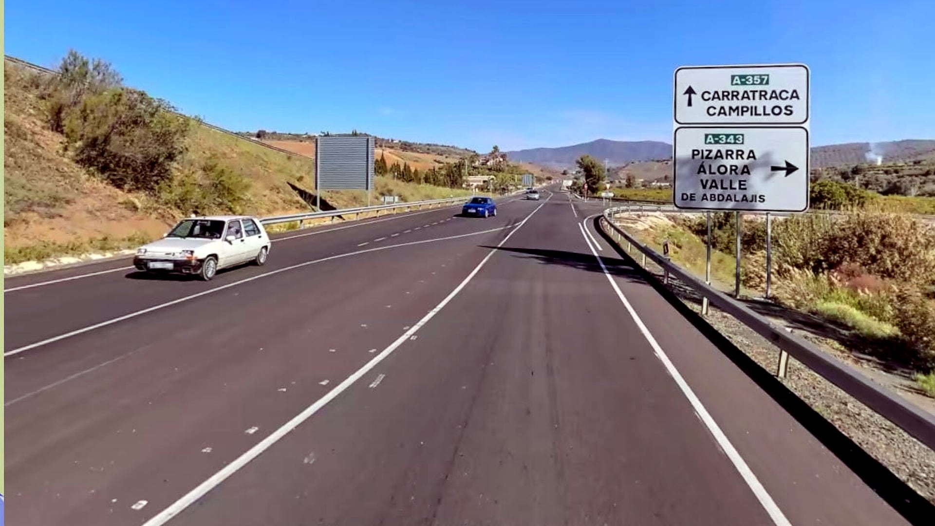 Cruce carretera A-357