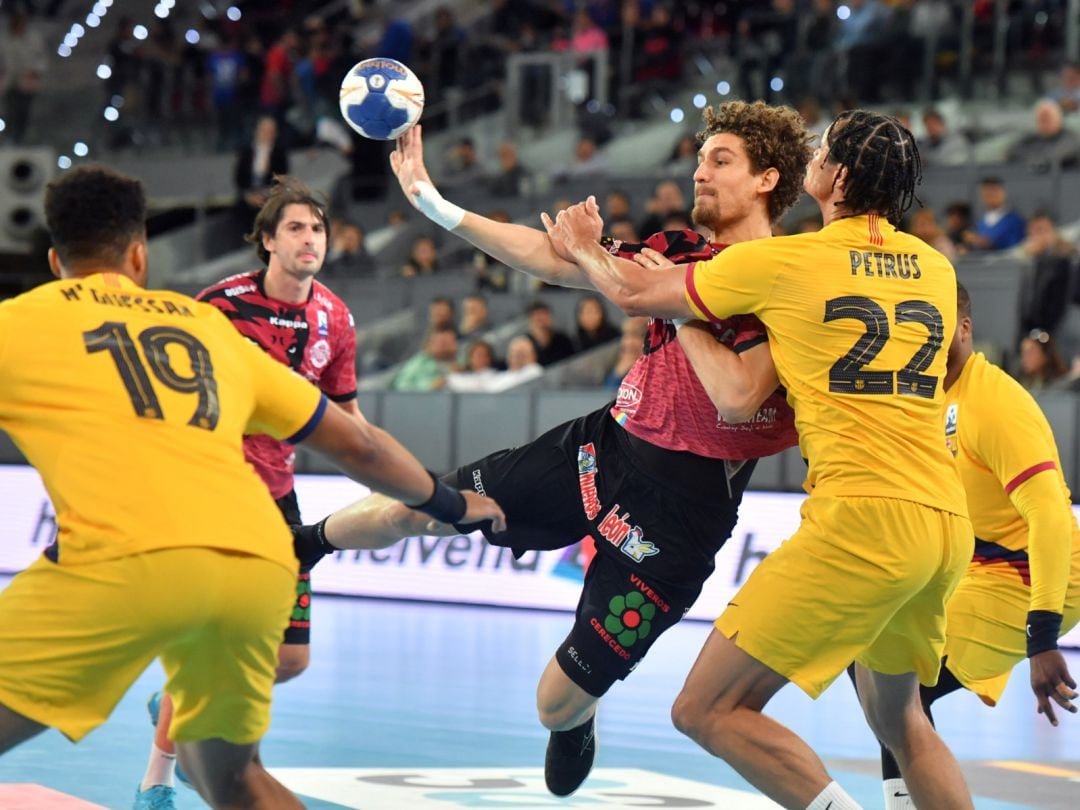 El choque contra el Barcelona será el último que el Ademar dispute en varias semanas