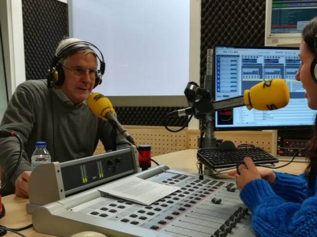 Jose María Barreda en los estudios de SER Ciudad Real con la Coordinadora de Hoy por Hoy, Gema Molina