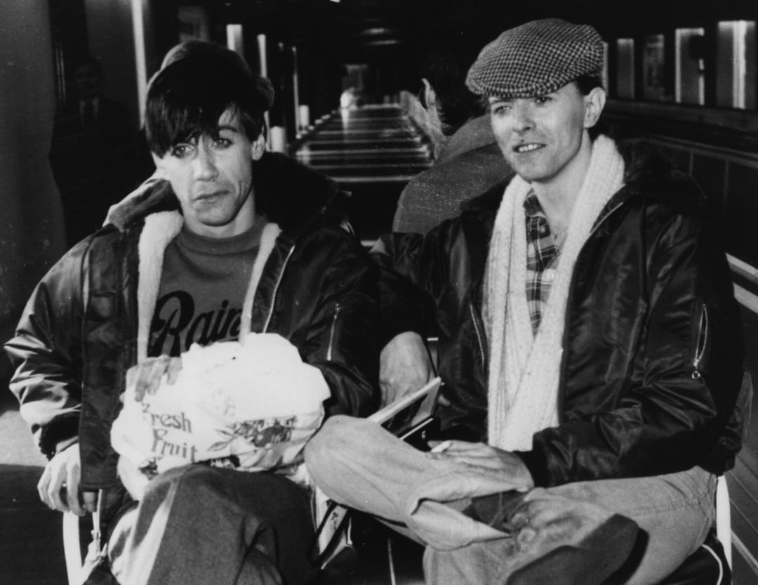 Iggy Pop y David Bowie en Alemania en una fotografía de 1977