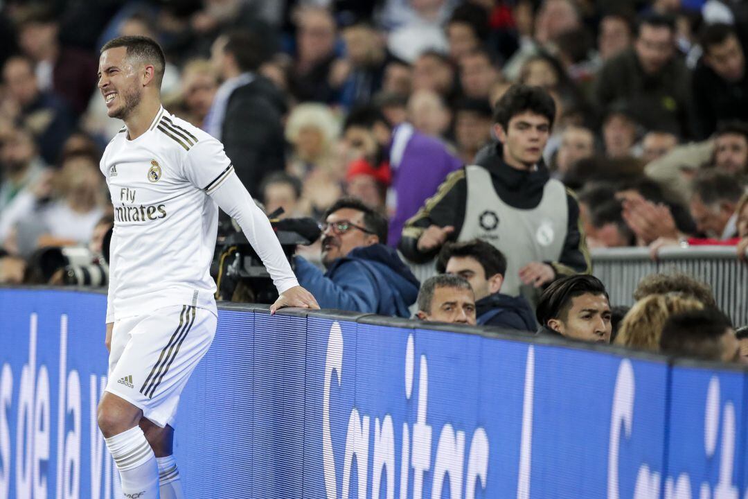 Hazard se lamenta en una acción del Real Madrid - Celta