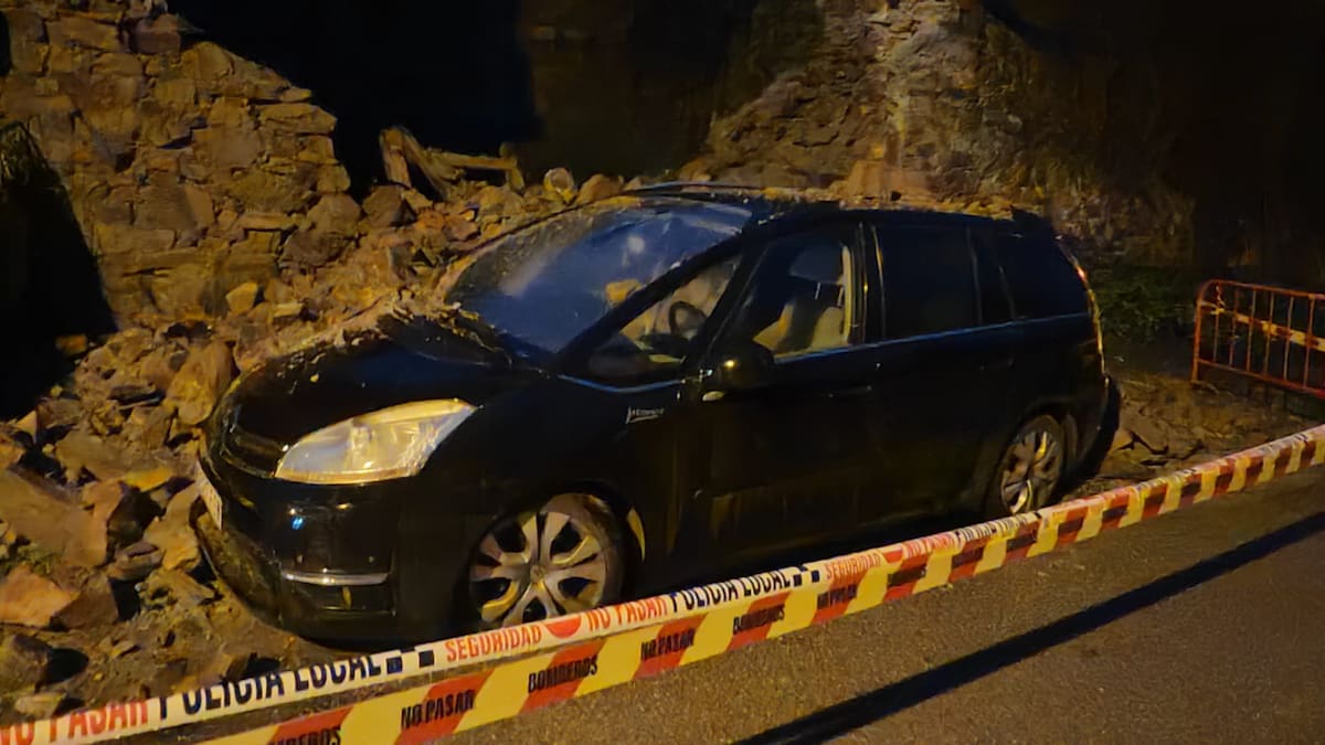 Inquietud en Cacabelos por la crecida del río Cúa, en nivel naranja, ante el paso de ‘Joseph’