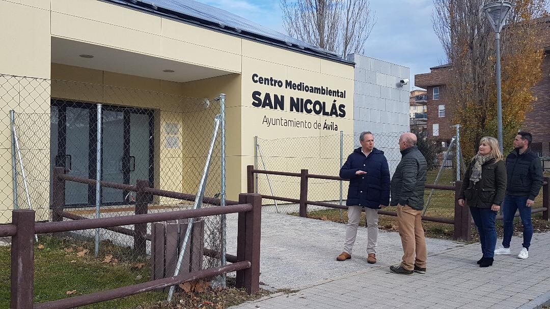 Visita al centro de los responsables municipales