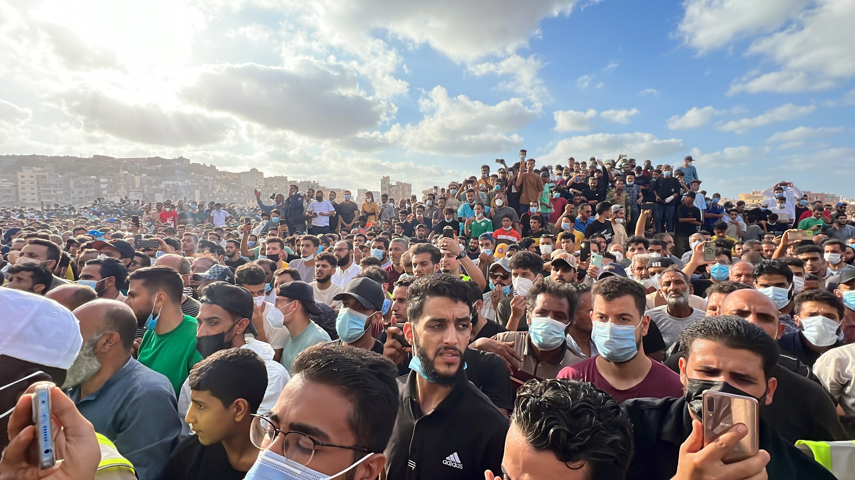 Protestas en Derna (Libia) contra el Gobierno tras las inundaciones en el país.