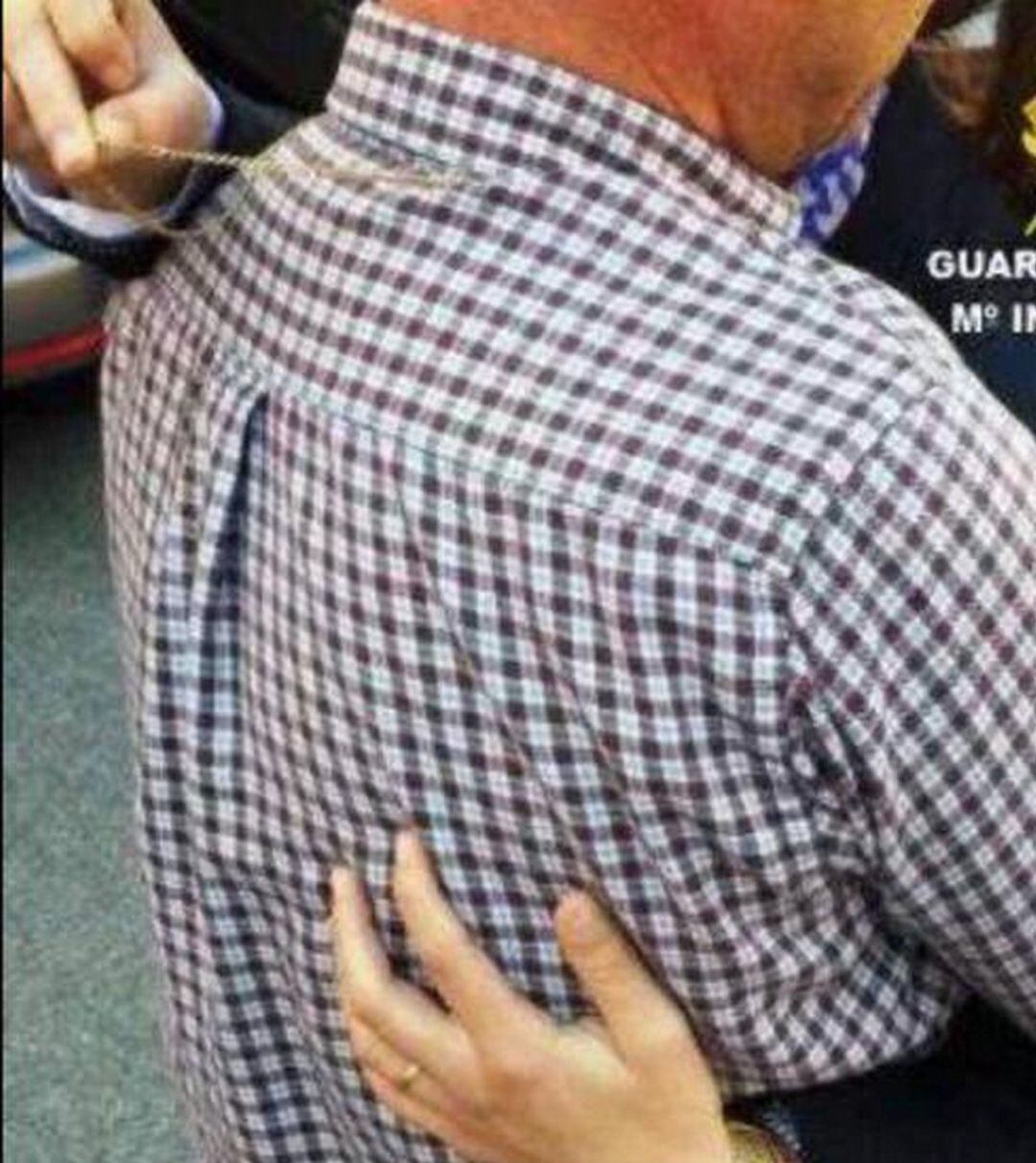 Un agente explica lo fácil que es engañar con este método.