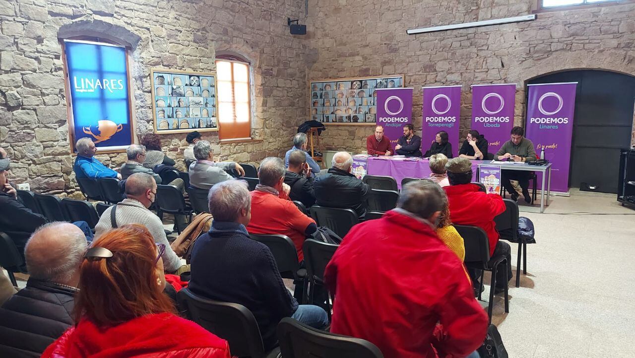 Encuentro organizado por Podemos Jaén.