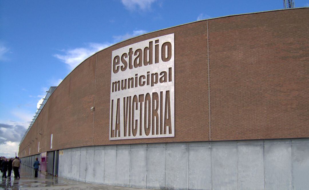 Exteriores del Estadio municipal &#039;La Victoria&#039;.