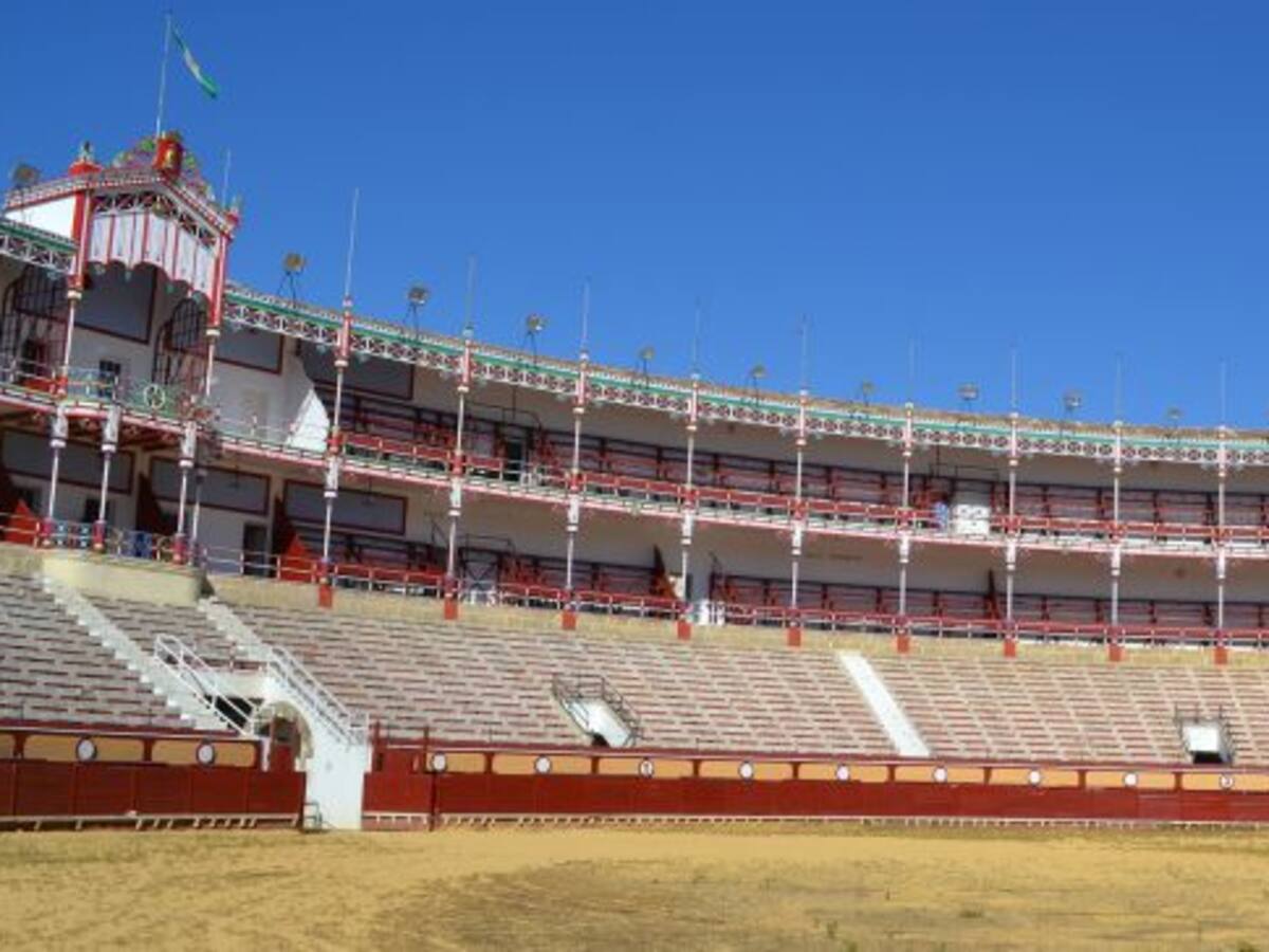 Doblete de Manzanares y alternativa de Daniel Crespo en El Puerto de Santa María