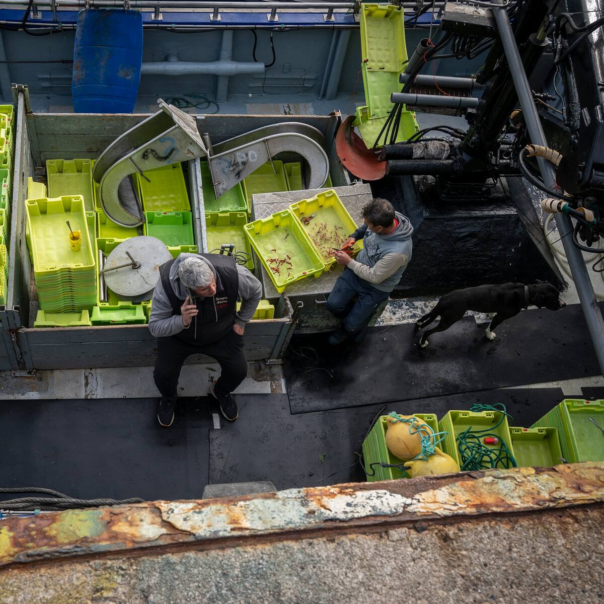 El Vilaboa Uno avisó que tenía una vía de agua y se estaba hundiendo
