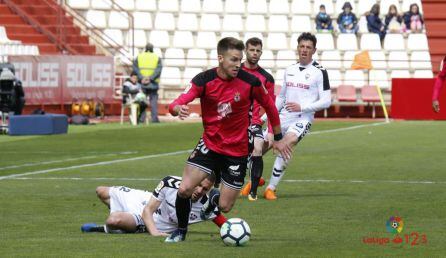 Señé deja atrás a un zaguero albaceteño