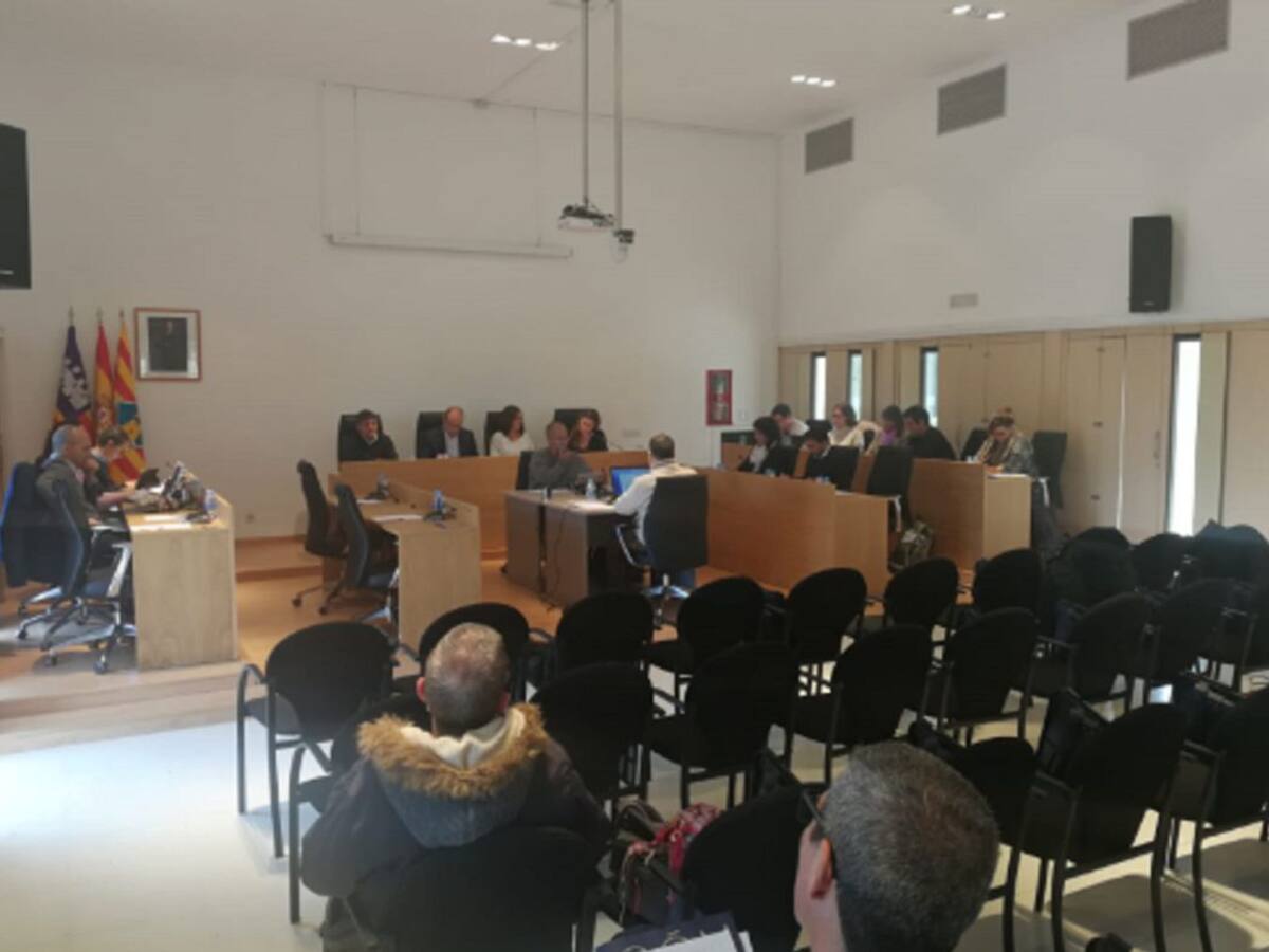 Formentera da vía libre al alquiler turístico de 5.000 plazas