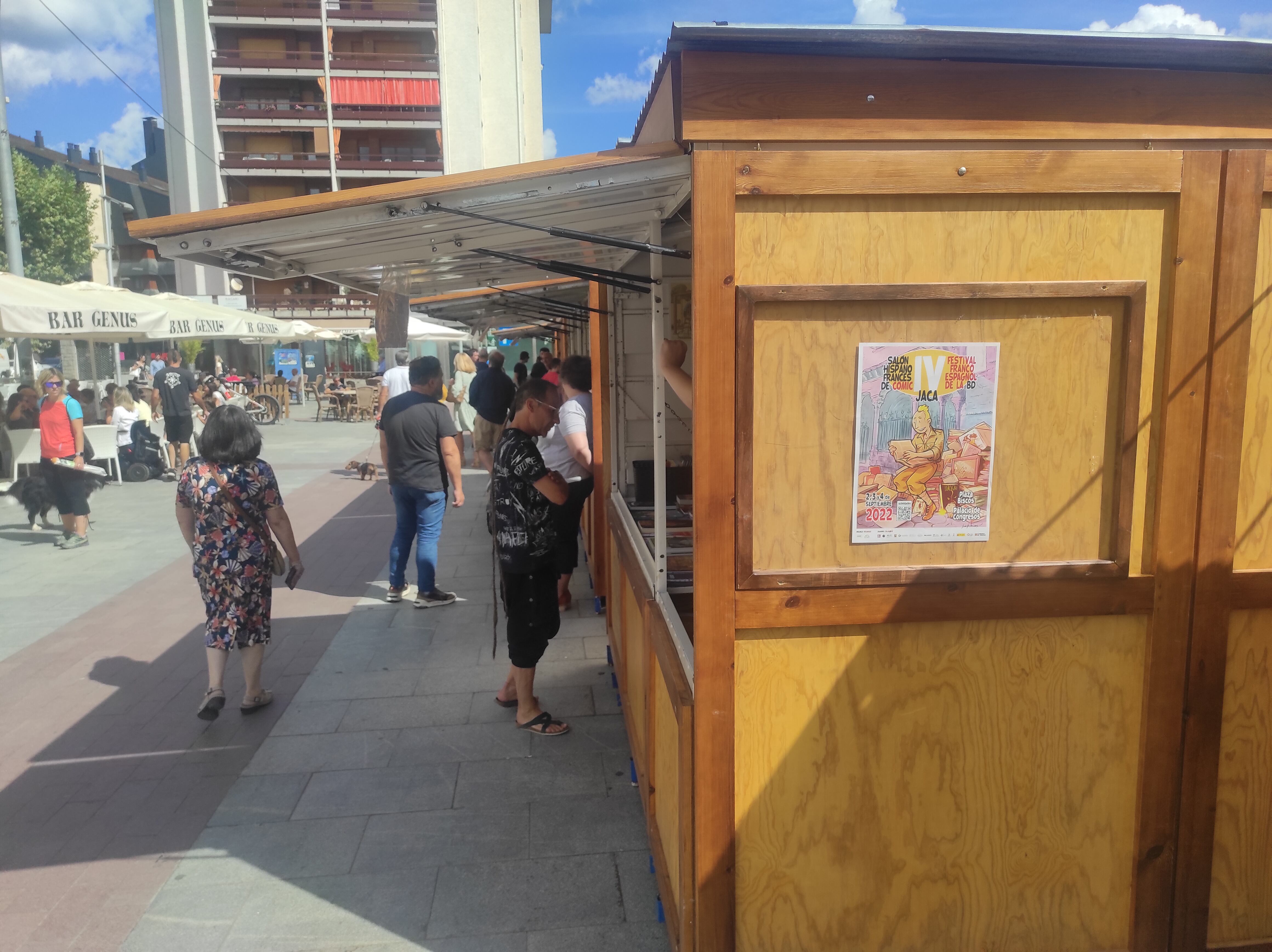 Salón dell Comic en la plaza Biscós de Jaca