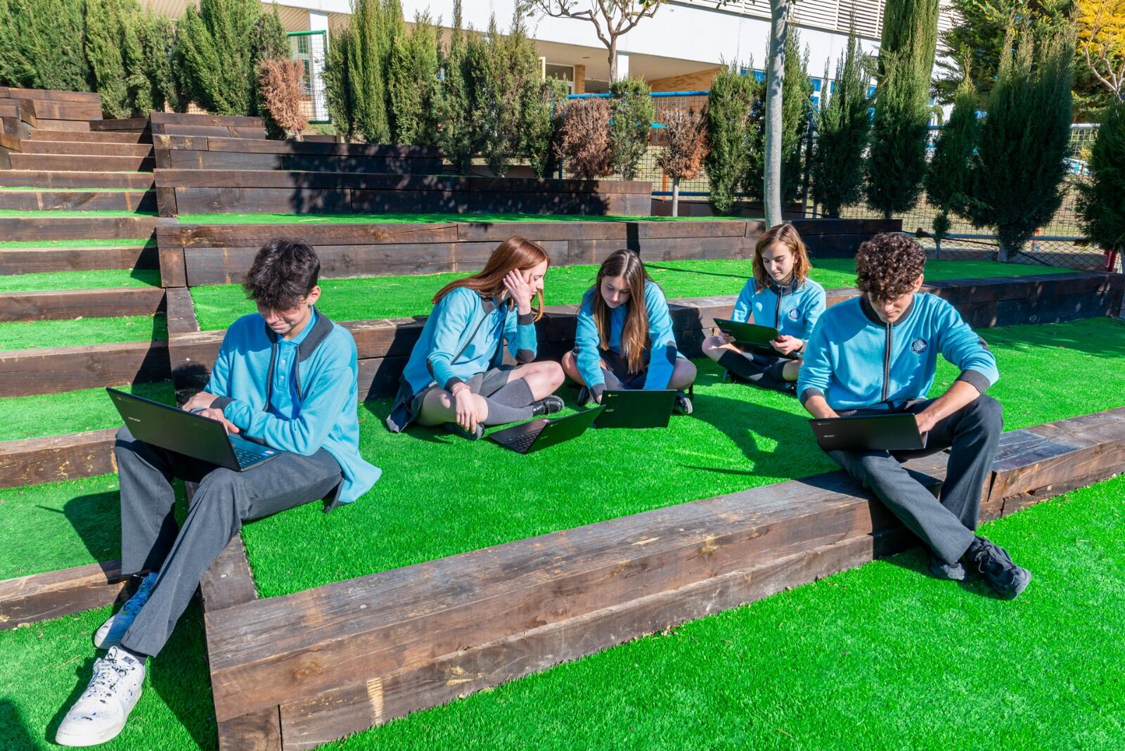 El colegio San Alberto Magno aplica la ética en el uso de la tecnología.
