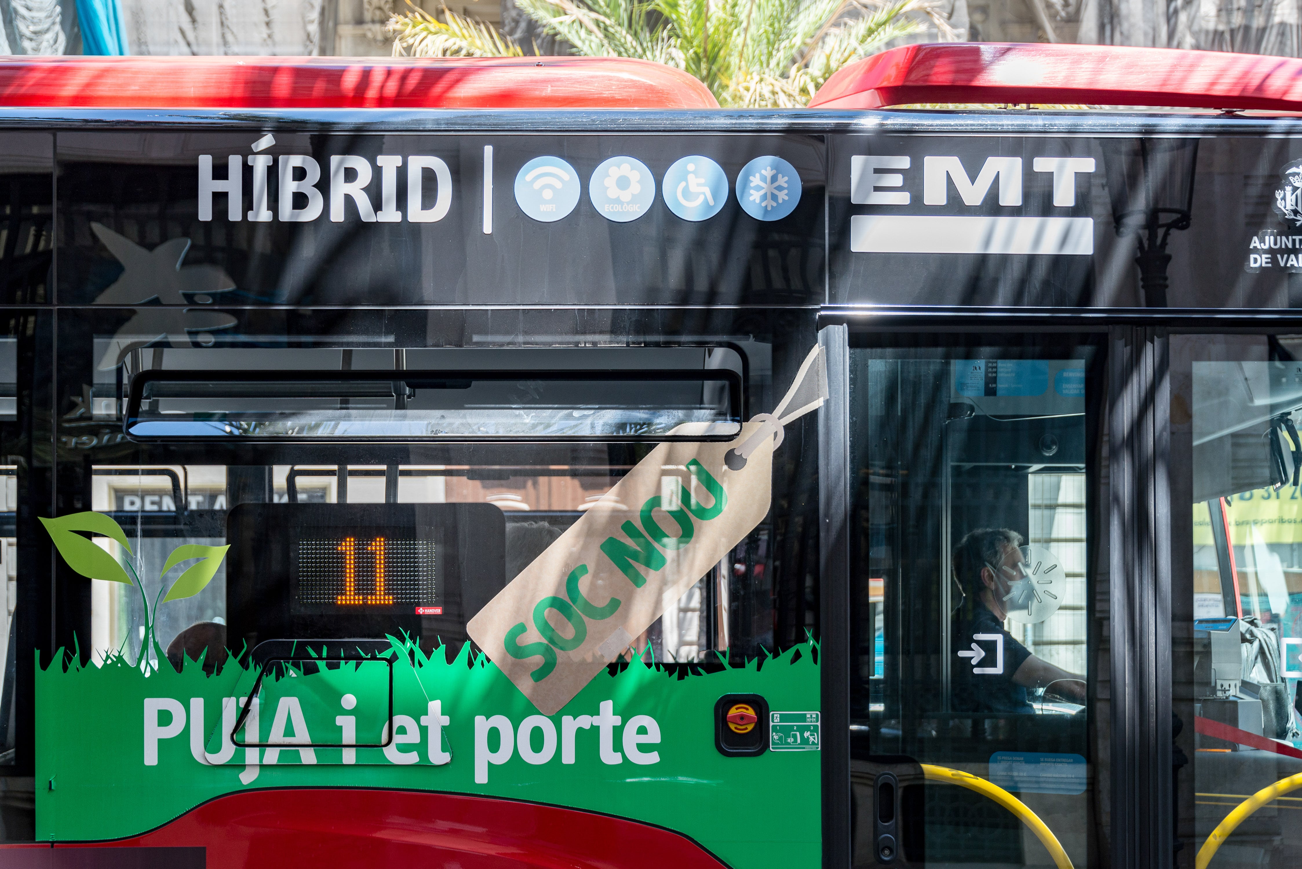 Un autobús de la EMT de València en una imagen de archivo