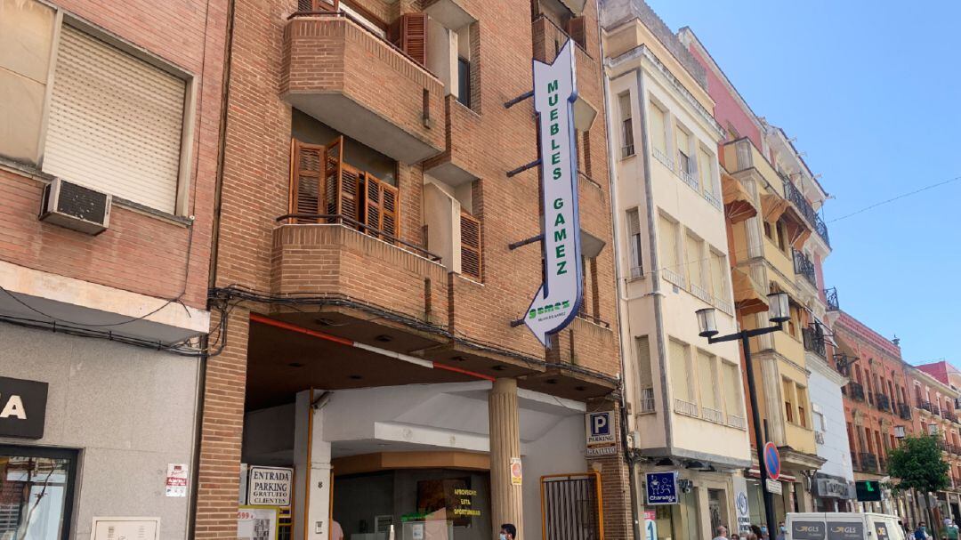 Fachada de las instalaciones de Muebles Gámez en la Corredera de San Marcos.